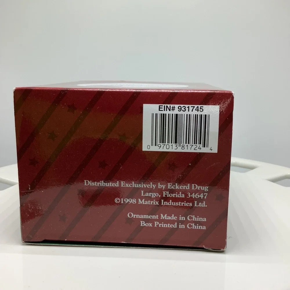 Eckerd Holiday Classics Santa's Ark Ornament 1998‎ in Box